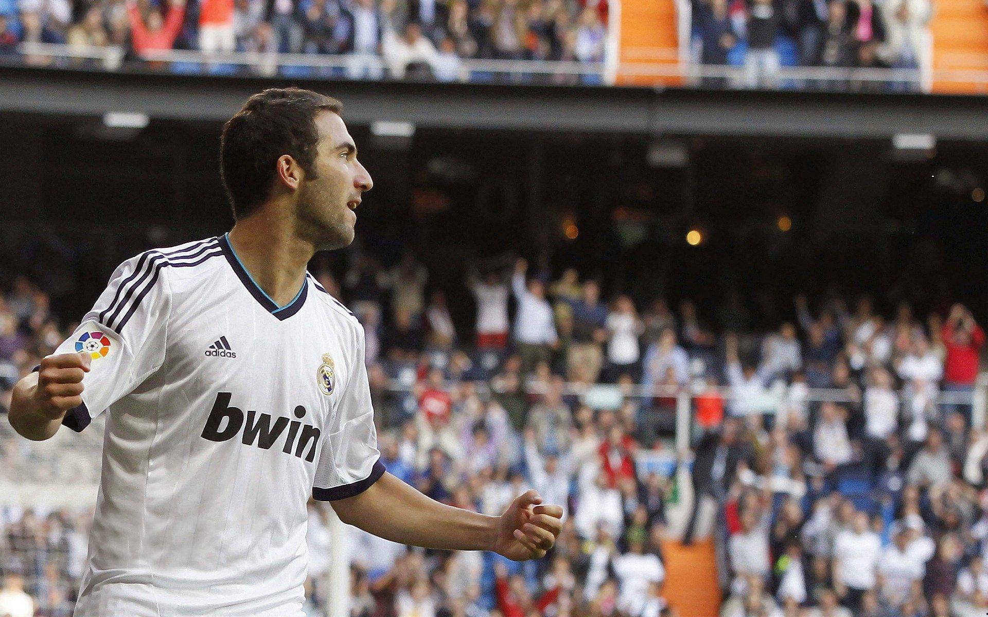 意甲半场闷平，克雷莫内塞主场鏖战莱切 双方互交白卷